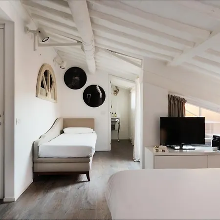 Bdb Trastevere Konukevi 4*